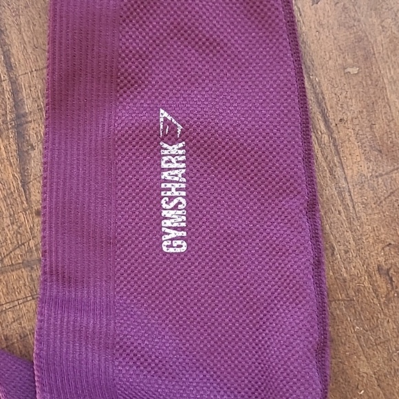 Gymshark Power Down Leggings Women's sz M Maroon Textured Active Pants Gym Wear - Picture 3 of 8